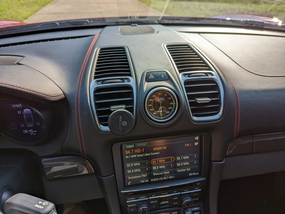 2015 Porsche 981 Boxster GTS - Image 28 of 31