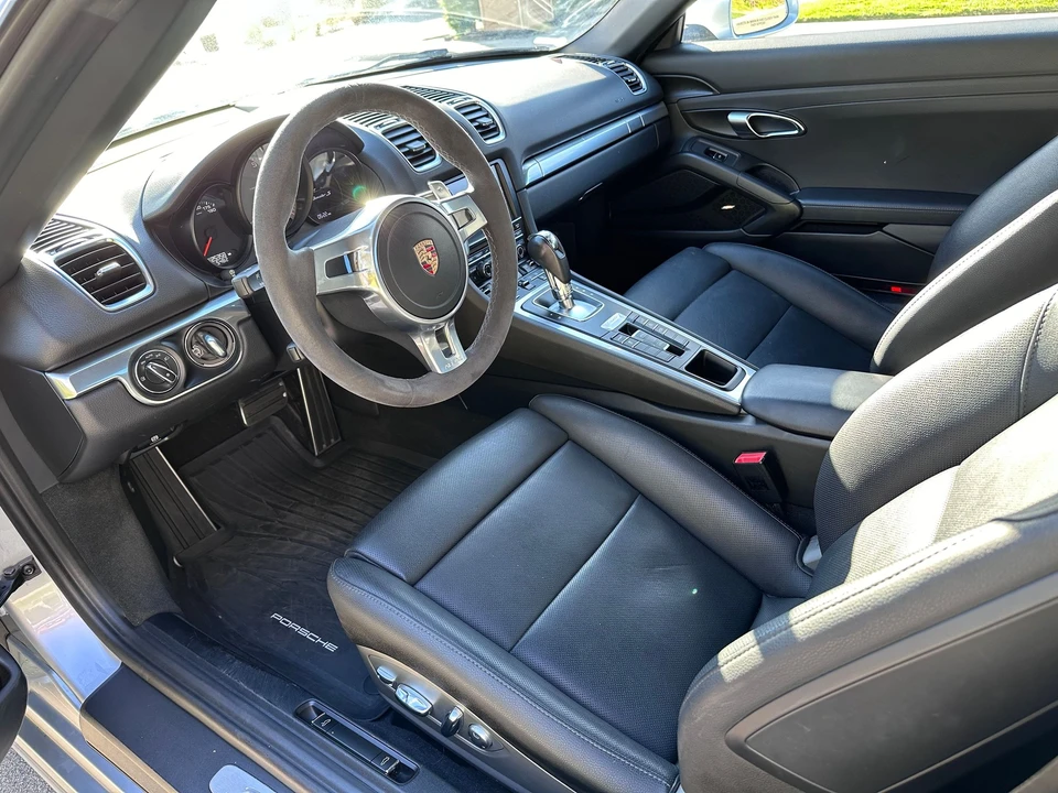 2015 Porsche 981 Boxster S - Image 8 of 24