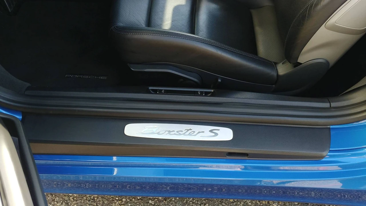 2015 Porsche 981 Boxster S - Image 4 of 31
