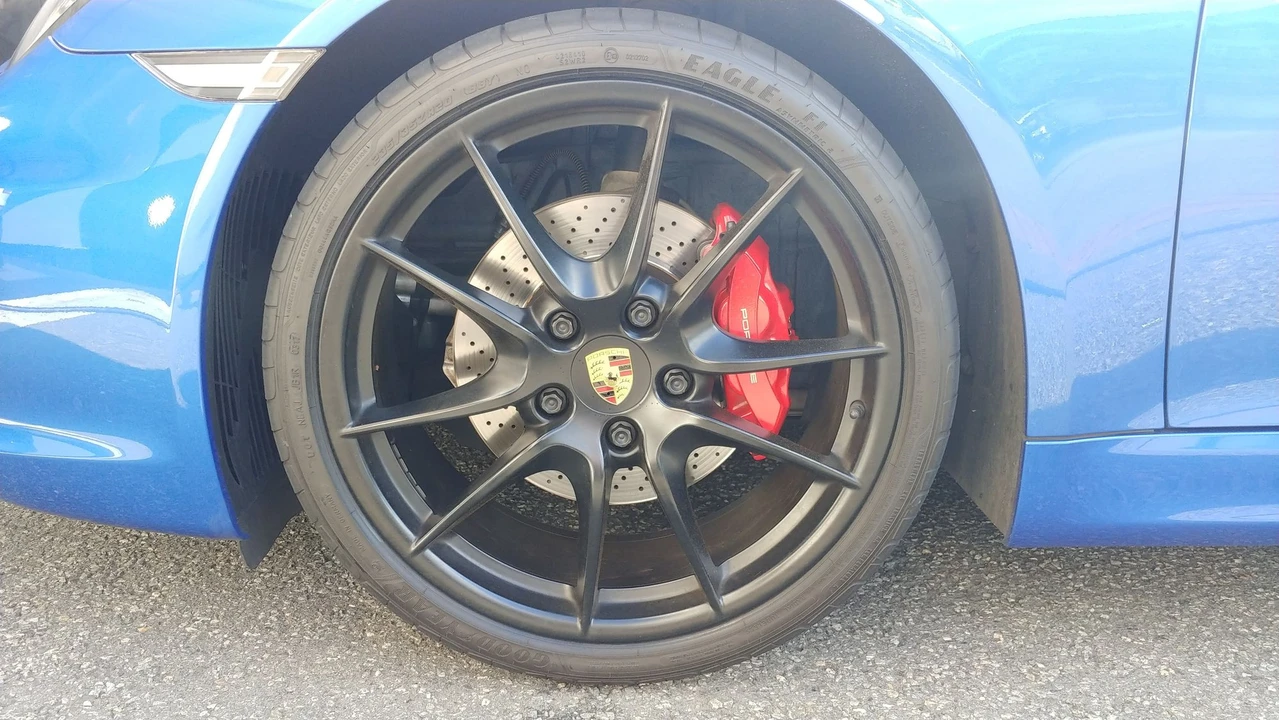2015 Porsche 981 Boxster S - Image 12 of 31