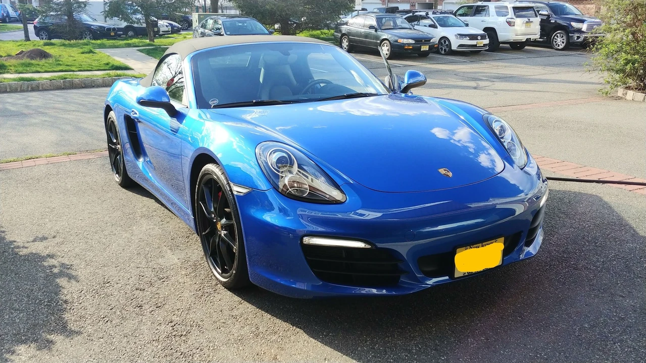 2015 Porsche 981 Boxster S - Image 24 of 31
