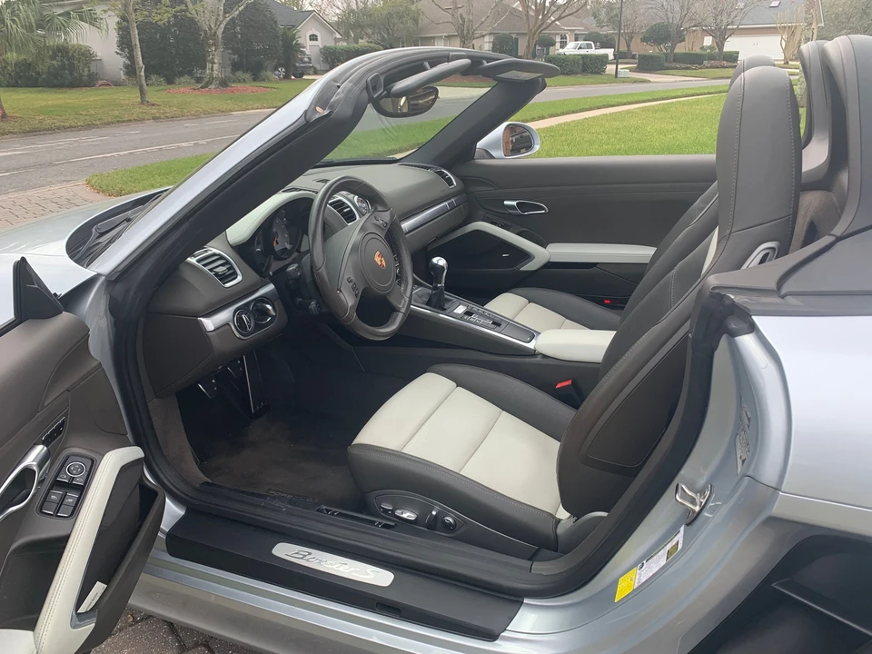 2015 Porsche 981 Boxster S - Image 4 of 16