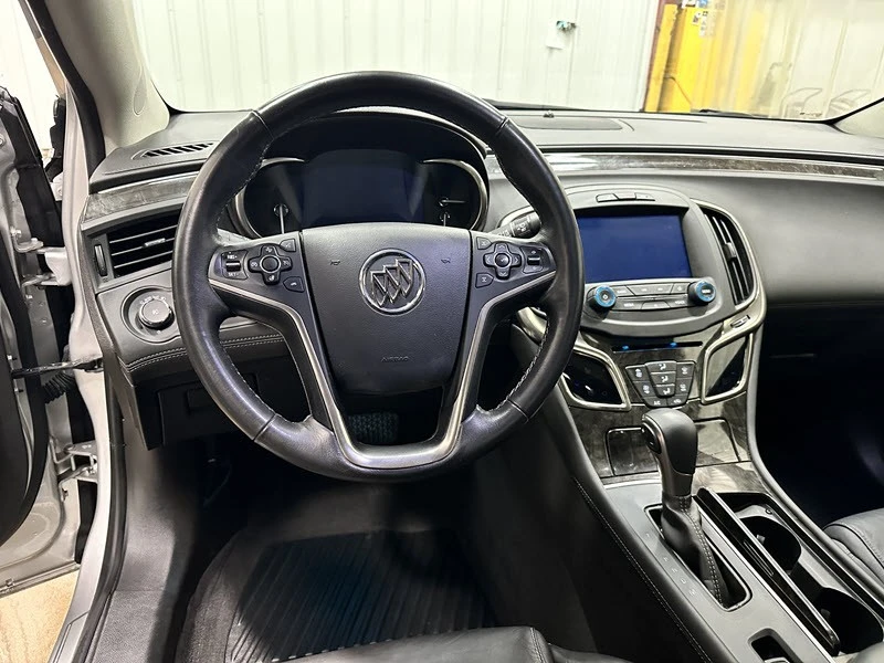 2015 Buick LaCrosse - Image 9 of 12