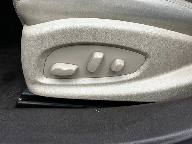 2015 Buick LaCrosse - Image 9 of 12