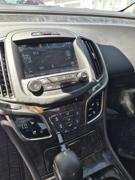 2015 Buick LaCrosse - Image 6 of 9