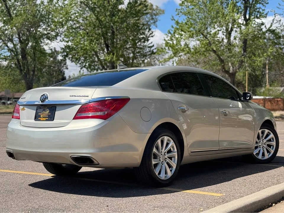 2015 Buick LaCrosse - Image 3 of 16
