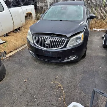 2015 Buick LaCrosse Preferred Sedan 4D