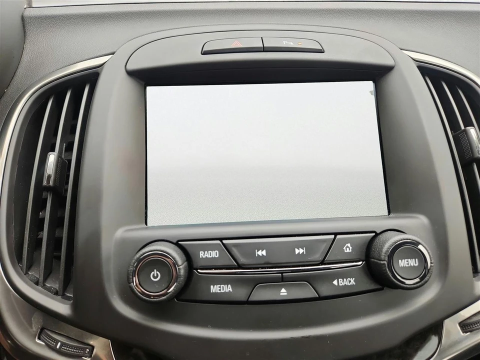 2015 Buick LaCrosse - Image 18 of 26