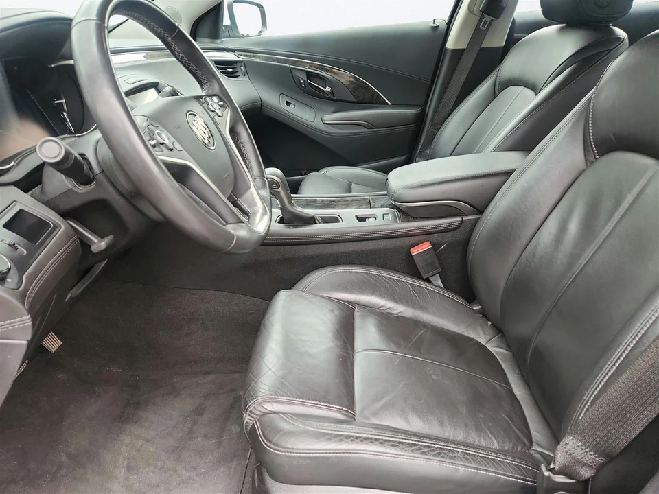 2015 Buick LaCrosse - Image 14 of 26
