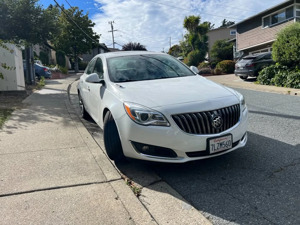 2015 Buick Regal - Image 2 of 17