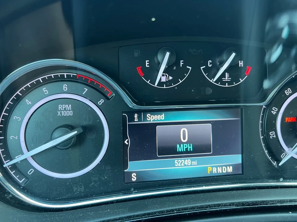 2015 Buick Regal - Image 12 of 17