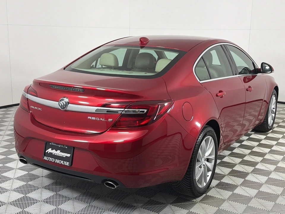 2015 Buick Regal - Image 5 of 12