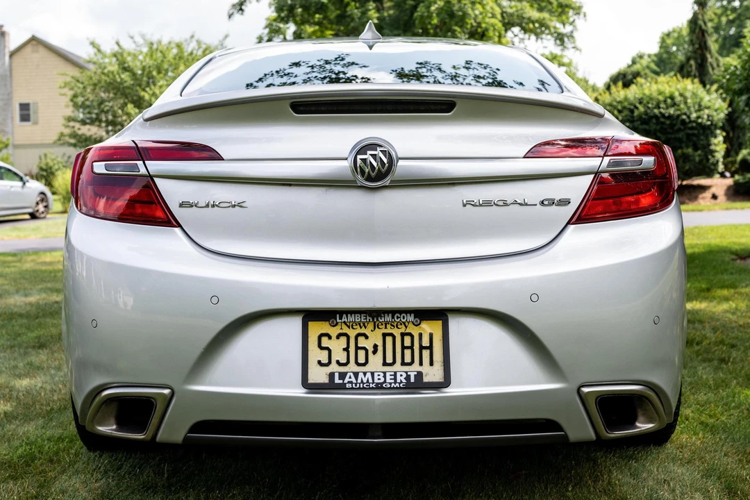 2015 Buick Regal - Image 5 of 31