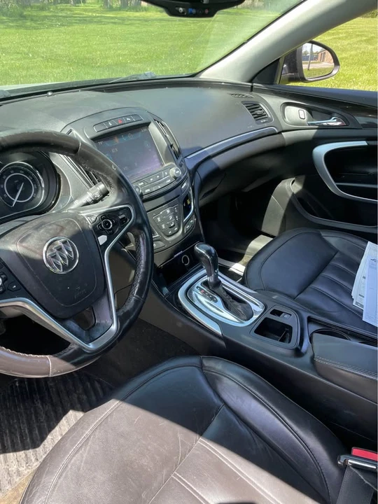 2015 Buick Regal - Image 11 of 12