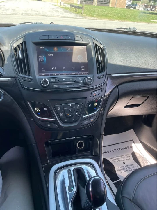 2015 Buick Regal - Image 9 of 12