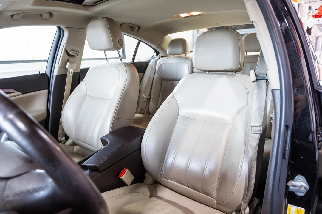 2015 Buick Regal - Image 22 of 31