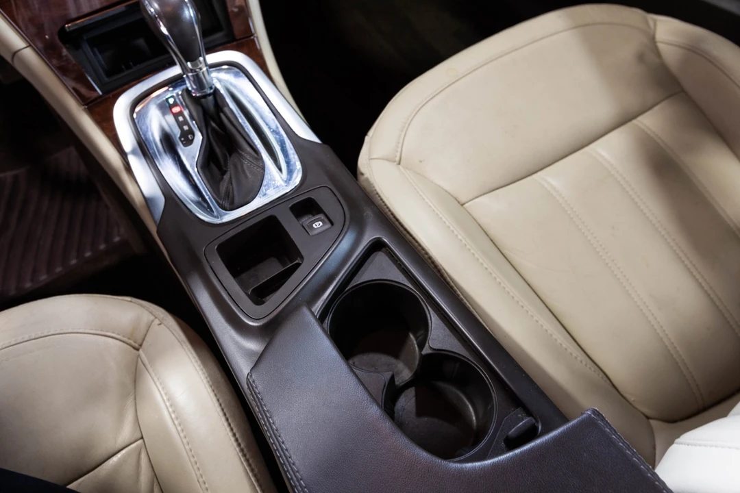 2015 Buick Regal - Image 27 of 31