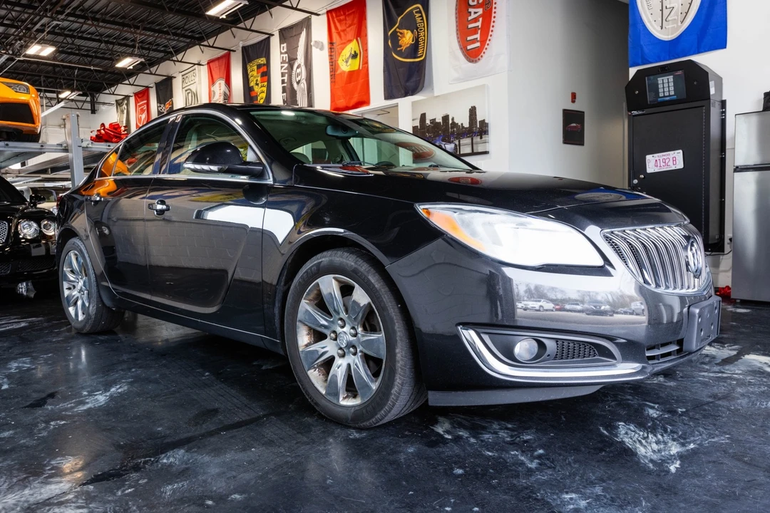 2015 Buick Regal - Image 18 of 31
