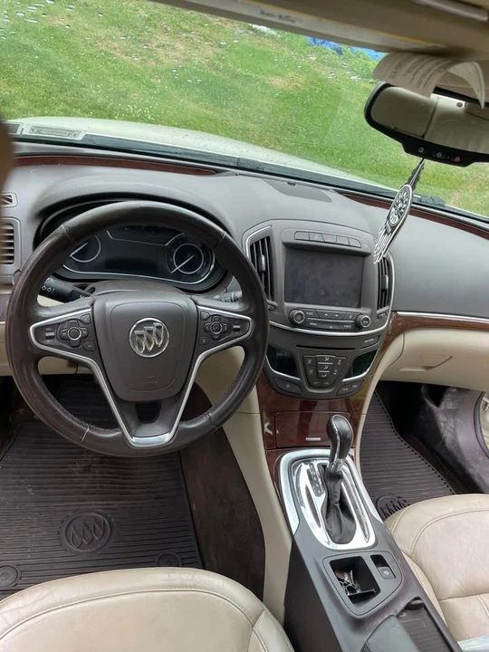 2015 Buick Regal - Image 9 of 15