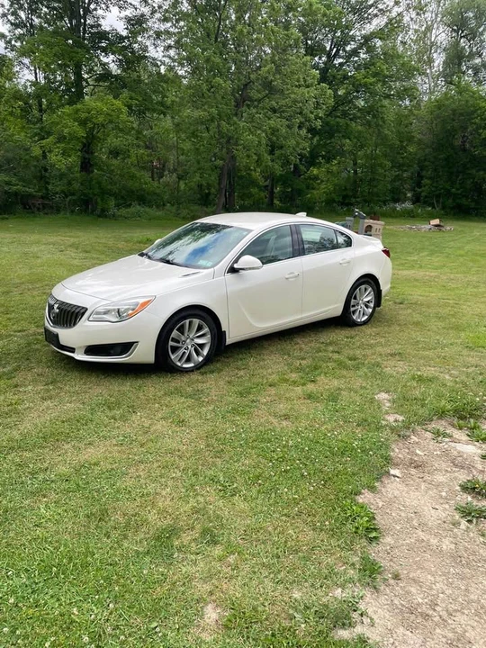 2015 Buick Regal - Image 2 of 15