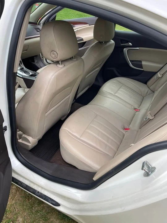 2015 Buick Regal - Image 10 of 15