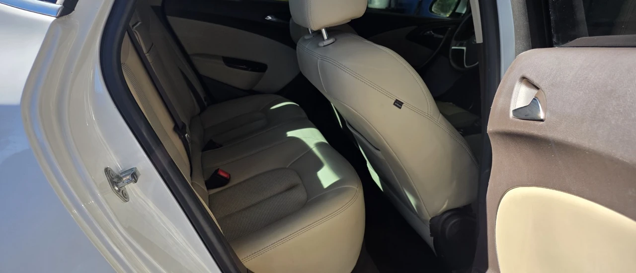 2015 Buick Verano - Image 14 of 15