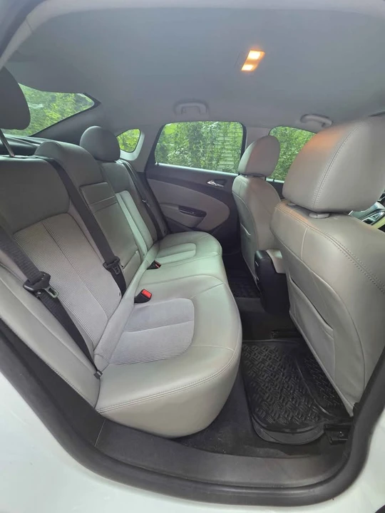 2015 Buick Verano - Image 5 of 9