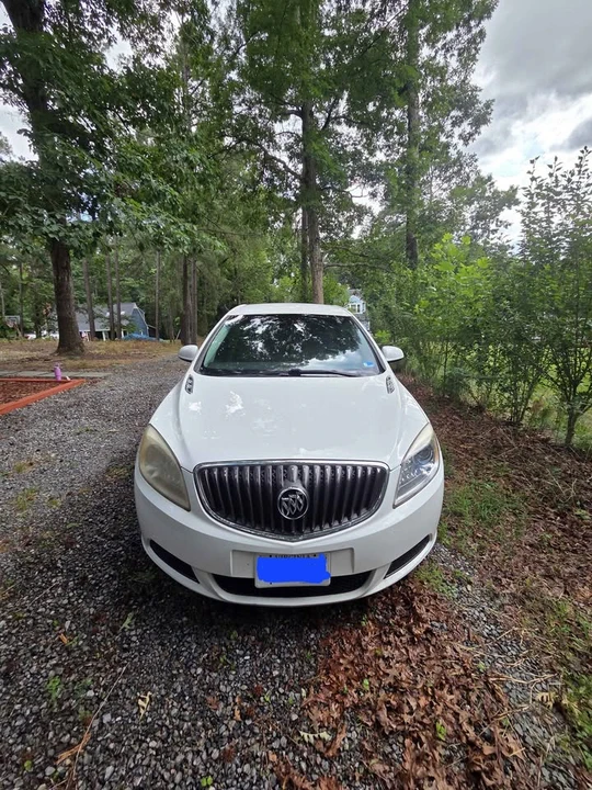 2015 Buick Verano - Image 2 of 9