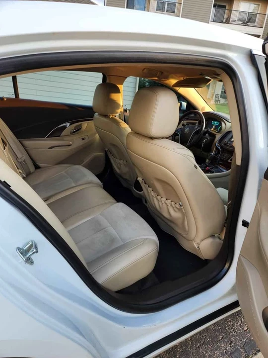 2015 Buick LaCrosse - Image 9 of 12
