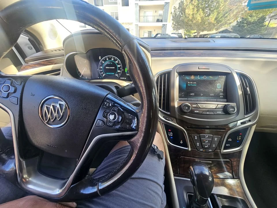2015 Buick LaCrosse - Image 2 of 12