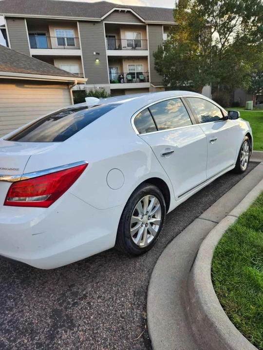 2015 Buick LaCrosse - Image 10 of 12