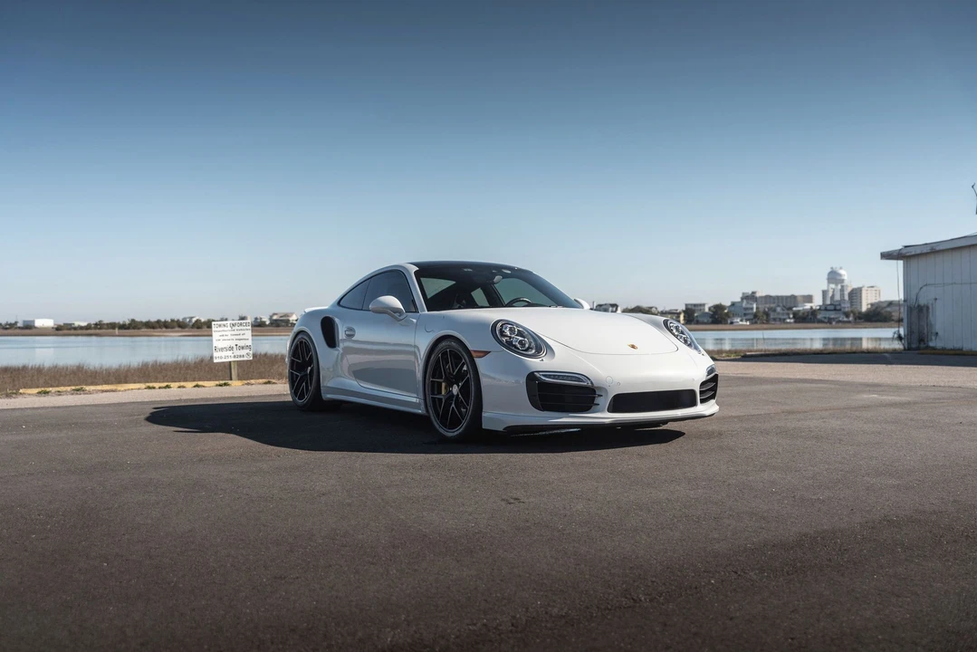 2015 Porsche 991 Turbo S - Image 2 of 8