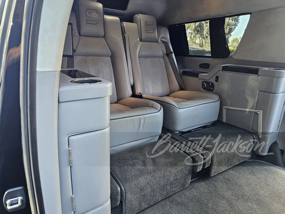 2015 Cadillac Escalade 4th Gen - Image 16 of 29