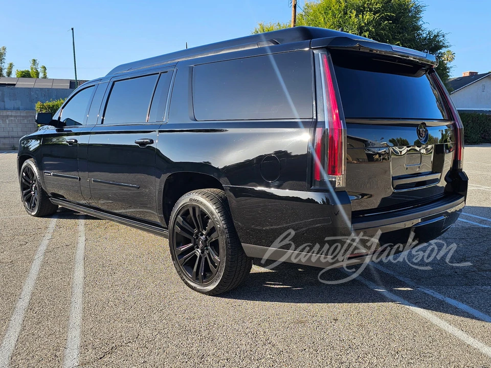 2015 Cadillac Escalade 4th Gen - Image 5 of 29