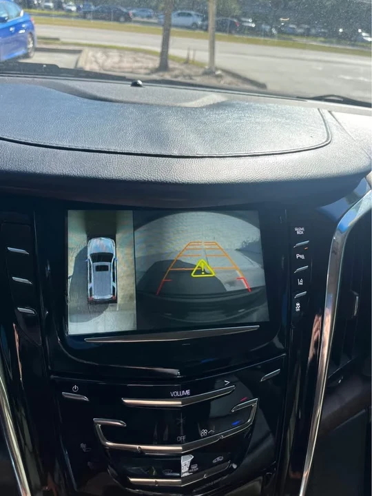 2015 Cadillac Escalade 4th Gen - Image 8 of 8