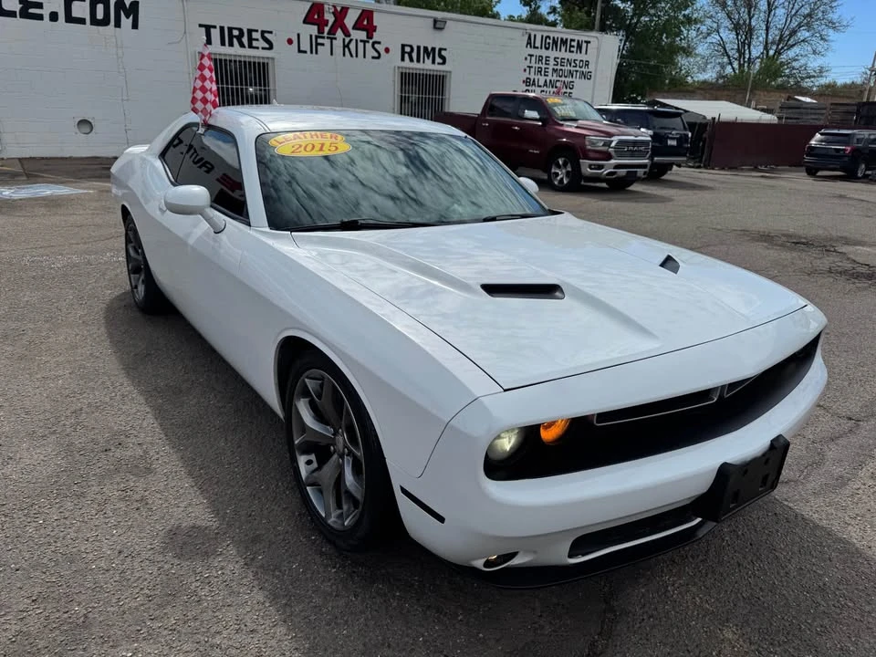 2015 Dodge Challenger 3rd Gen - Image 4 of 18