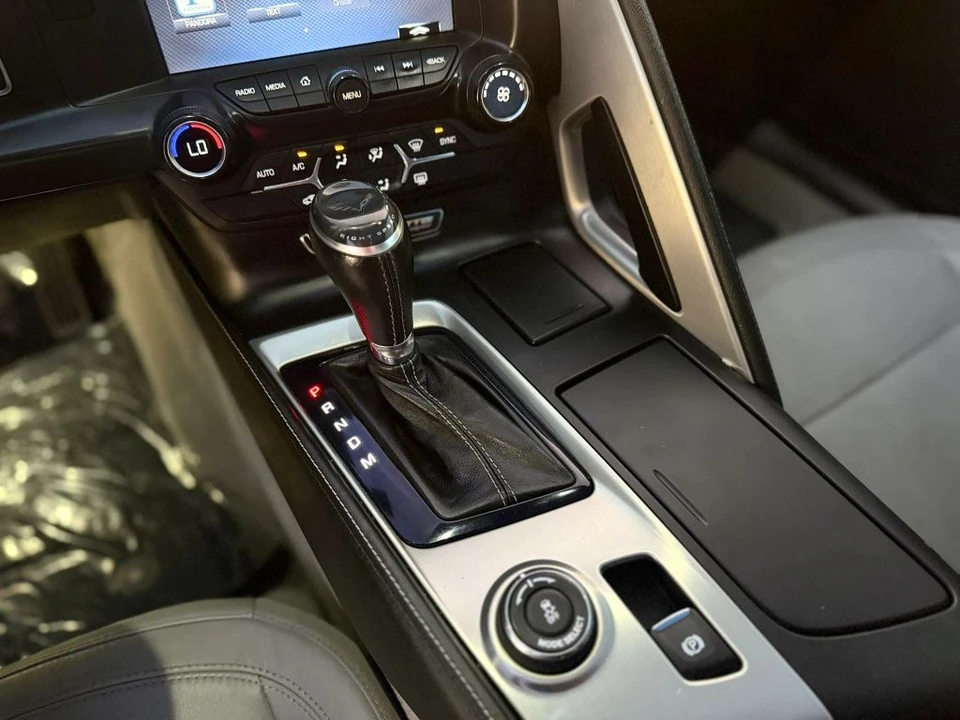 2015 Chevrolet Corvette C7 - Image 14 of 19