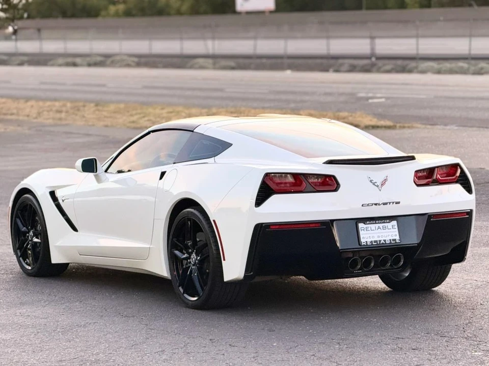 2015 Chevrolet Corvette C7 - Image 3 of 19