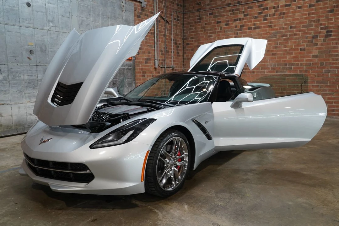 2015 Chevrolet Corvette C7 - Image 26 of 31