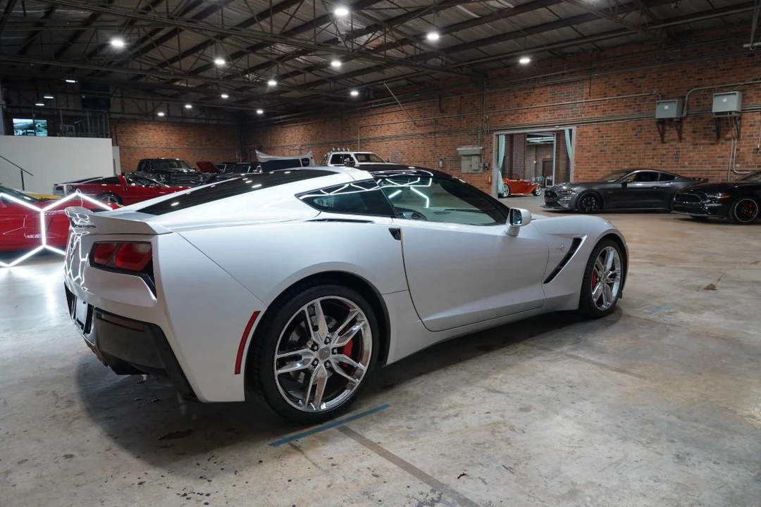 2015 Chevrolet Corvette C7 - Image 15 of 31