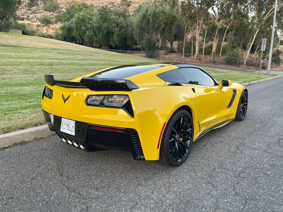 2015 Chevrolet Corvette C7 Z06 - Image 5 of 17