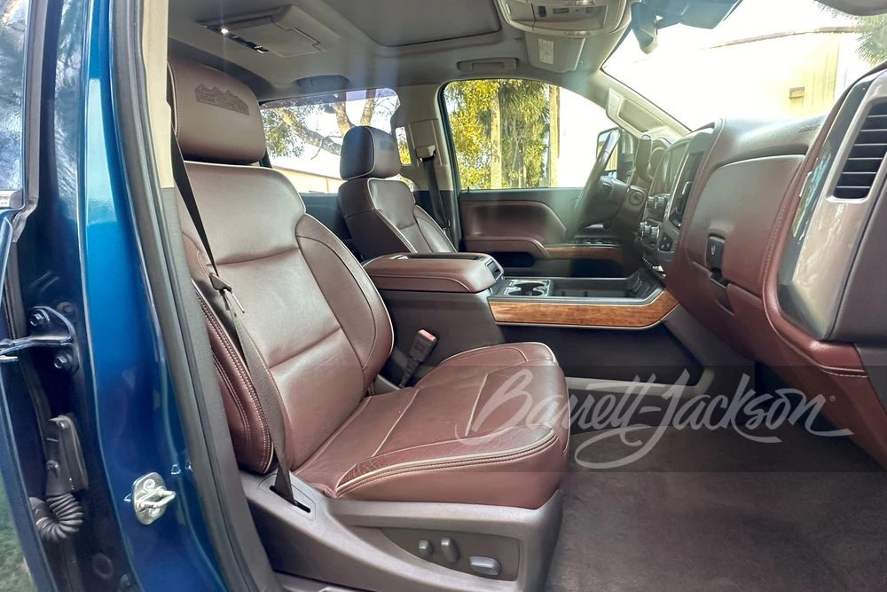 2015 Chevrolet Silverado Heavy Duty 3rd Gen - Image 12 of 16
