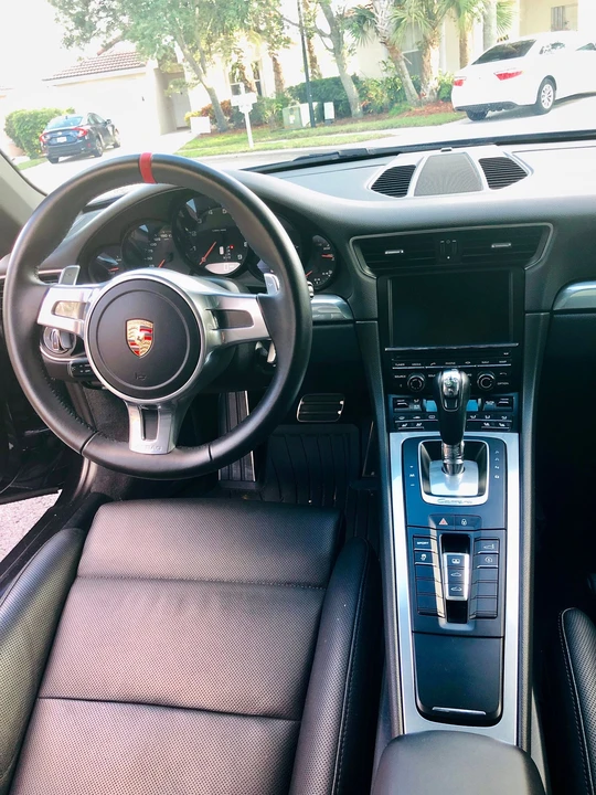 2015 Porsche 991 Carrera - Image 17 of 29