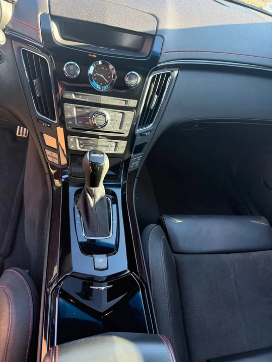 2015 Cadillac CTS-V 2nd Gen - Image 9 of 18