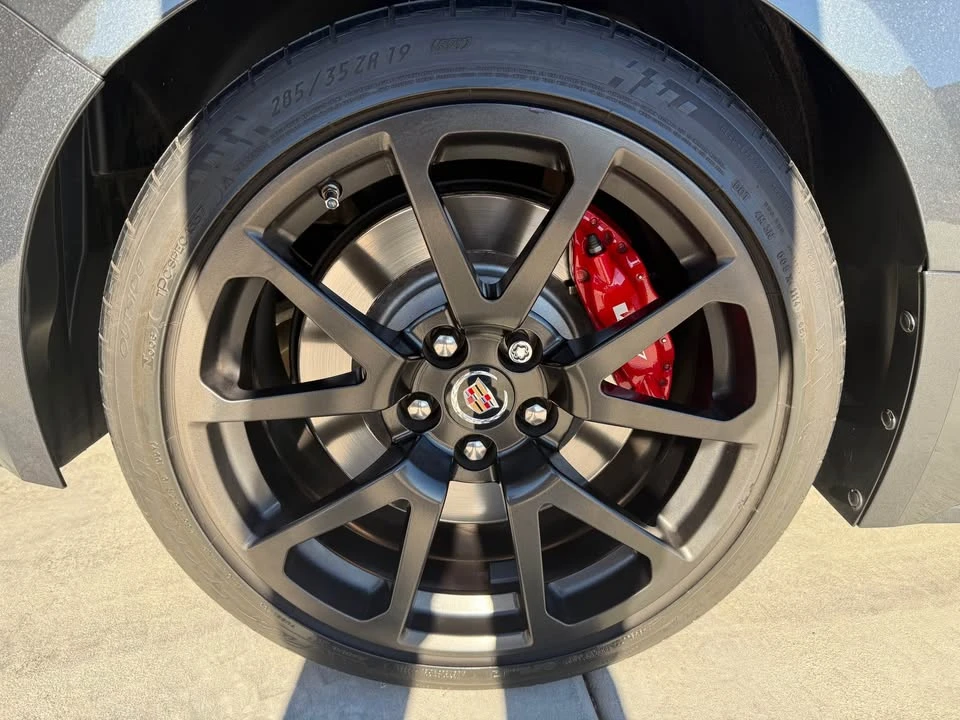 2015 Cadillac CTS-V 2nd Gen - Image 17 of 18