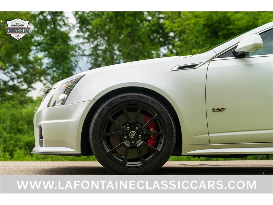 2015 Cadillac CTS-V 2nd Gen - Image 28 of 31