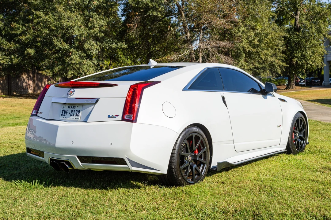 2015 Cadillac CTS-V 2nd Gen - Image 5 of 31