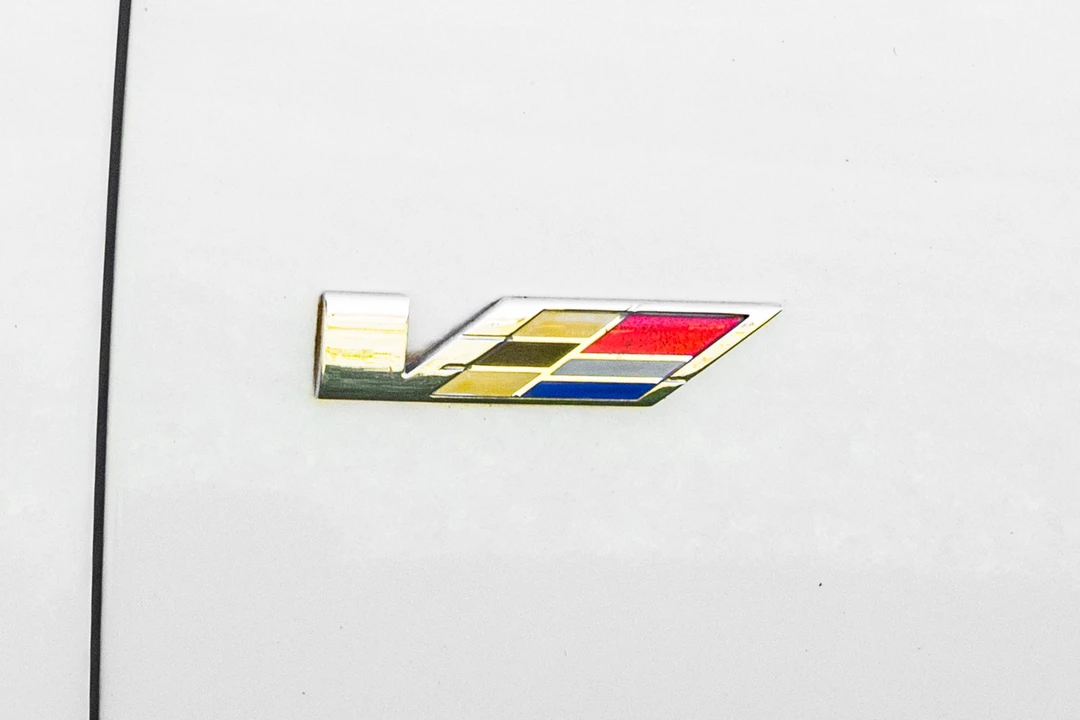 2015 Cadillac CTS-V 2nd Gen - Image 28 of 31