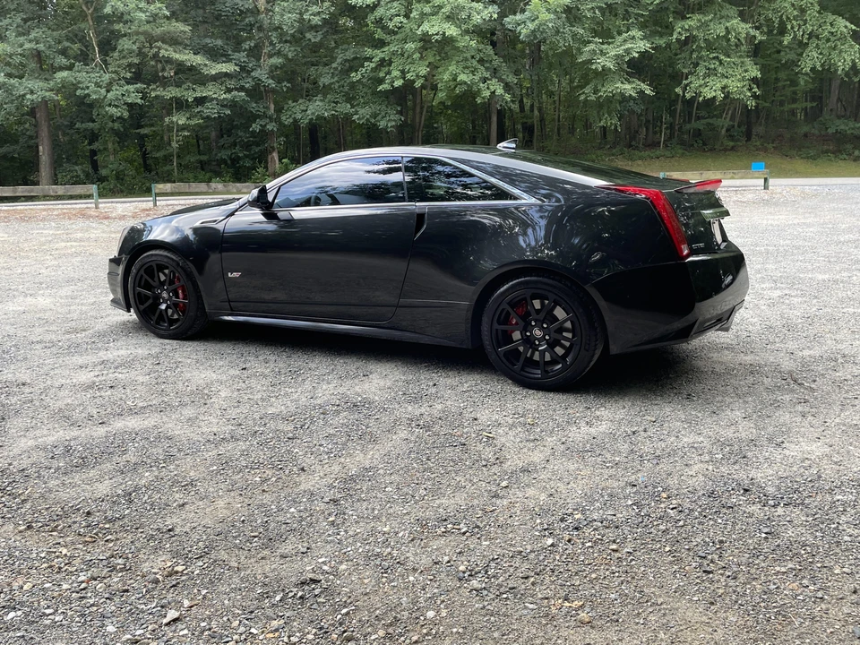 2015 Cadillac CTS-V 2nd Gen - Image 28 of 31