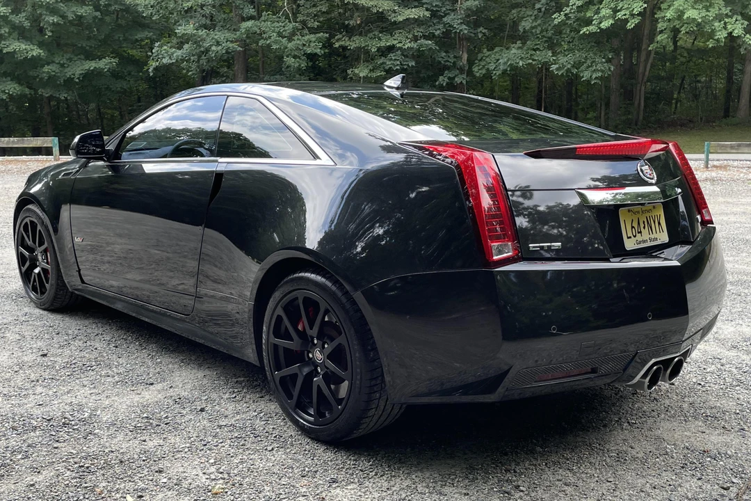 2015 Cadillac CTS-V 2nd Gen - Image 4 of 31